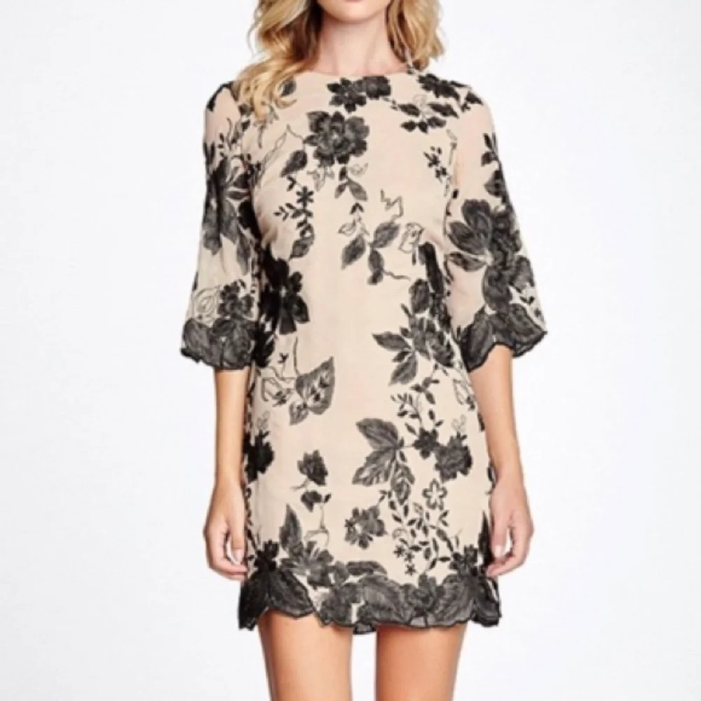 Like new Dress the Population Paige Embroidered Shift Dress - Picture 3 of 16